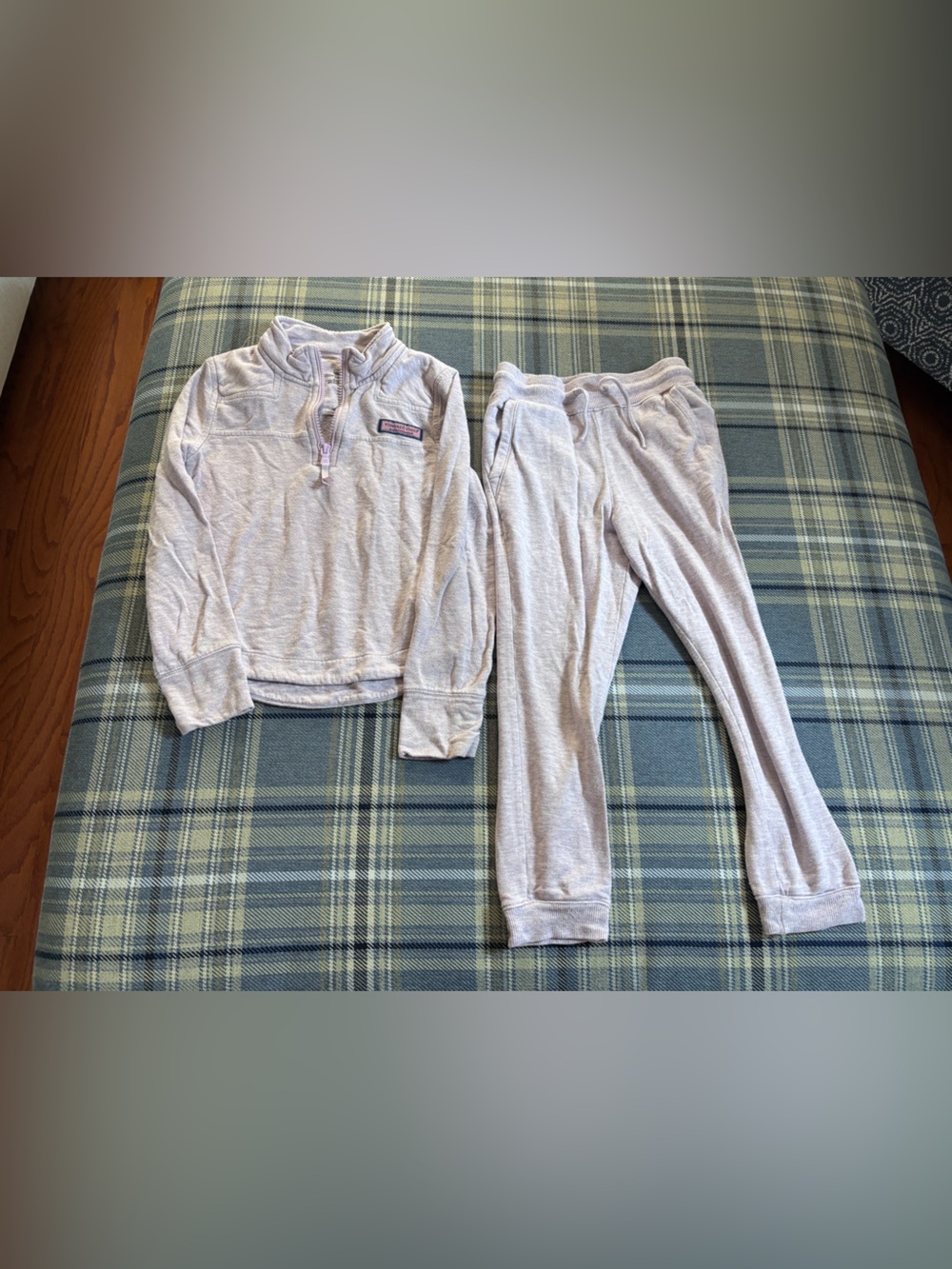 Vineyard Vines Girls DreamCloth Quarter Zip & Jogger Set Size 5